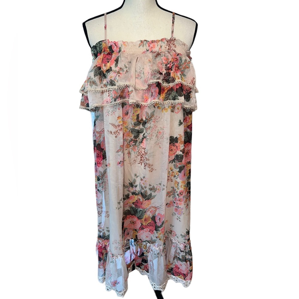 Stellah Floral Maxi Dress